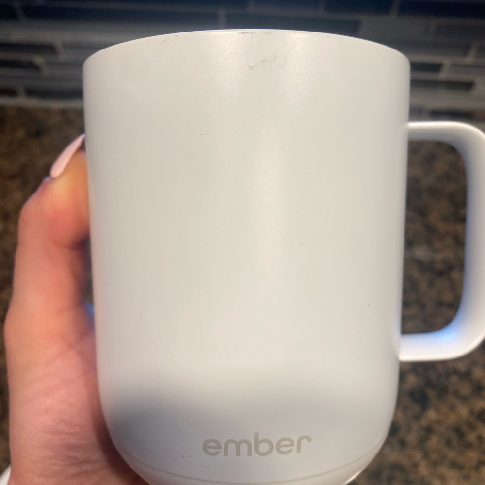 Ember Temperature Control Mug - Picture 4 of 7
